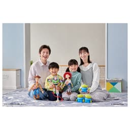 Takara Tomy 反斗奇兵 真實尺寸發聲公仔 翠絲 圖 6