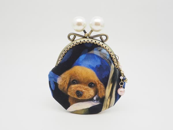 gonta「維梅爾戴珍珠耳環的貴婦犬」金屬扣散銀包(金屬框寬度8.5厘米)