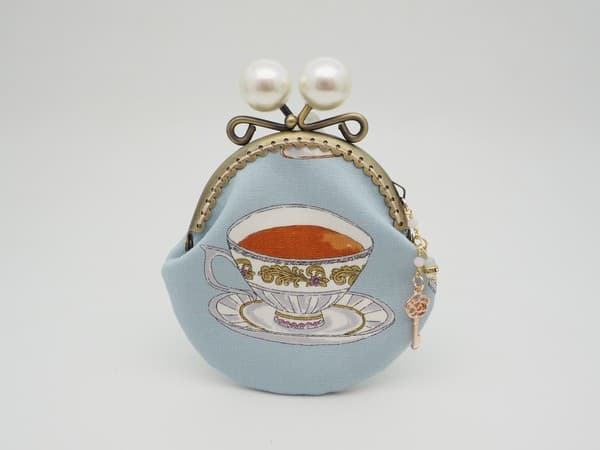 「Tea Time B♡淺藍」金屬扣散銀包(金屬框寬度8.5厘米)