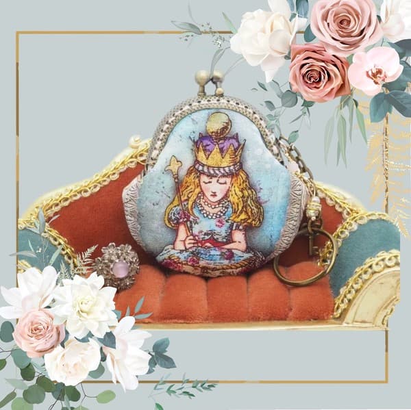 gonta 愛麗絲夢遊仙境 迷你金屬扣袋掛飾(金屬框寬度5厘米)
