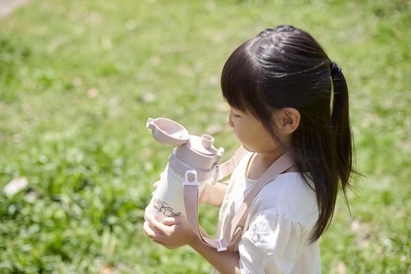 ReachWill 不鏽鋼直飲兒童水樽 600ml